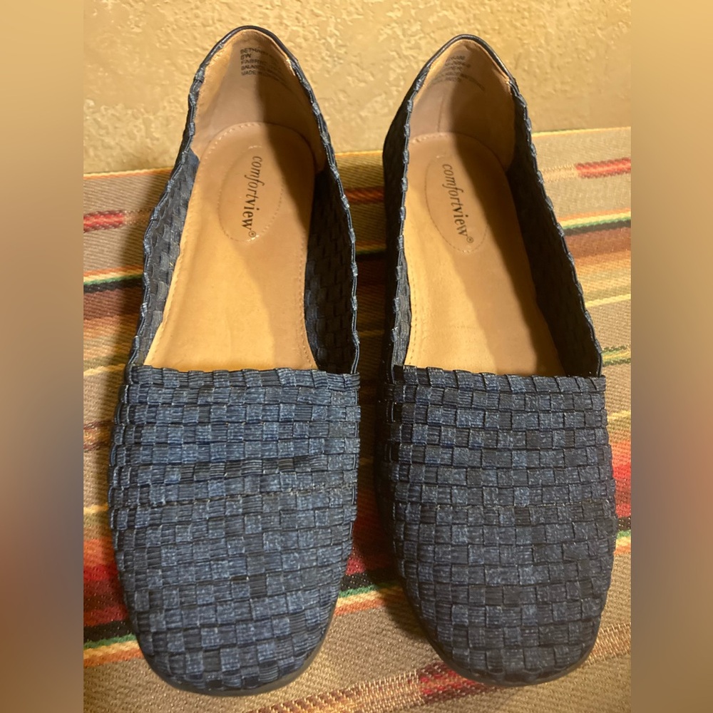 Comfortview 8W Women's Wide Navy Bethany Flat Shoes